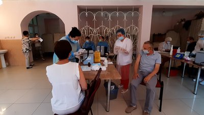 В Івано-Франківську запрацював ще один центр вакцинації В Івано-Франківську запрацював ще один центр вакцинації