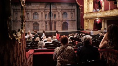 Ложа Чернівецького драмтеатру імені Ольги Кобилянської