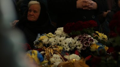 У Калуші на Франківщині попрощалися із двома героями, полеглими у російсько-українській війні