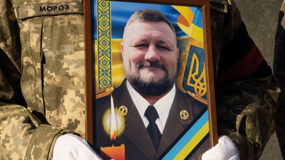 В Ужгороді попрощалися з полеглим закарпатським військовим Сергієм Кузнєвим