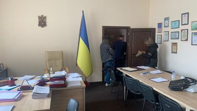 На Франківщині затримали керівника управління Держпраці: за версією слідства, він вимагав хабар На Франківщині затримали керівника управління Держпраці: за версією слідства, він вимагав хабар