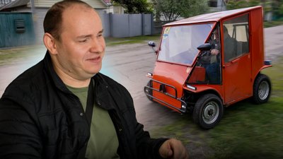 Тарас Тарасенко з Любеча: як чоловік з ДЦП працює, пише музику та їздить на "Тарасомобілі"