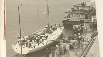 27 років тому у Запоріжжі на воду зійшов вітрильник "Гетьман Сагайдачний"