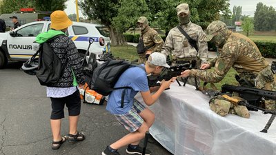 Виставку техніки державних служб організували в Ужгороді до Дня Незалежності Виставку техніки державних служб організували в Ужгороді до Дня Незалежності