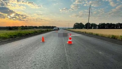 На Харківщині розшукують водія, який збив на смерть 26-річного чоловіка та втік