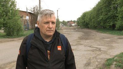 Аварійна дорога на вулиці Сосюри у Полтаві: чи робитимуть капітальний ремонт 2024-го Аварійна дорога на вулиці Сосюри у Полтаві: чи робитимуть капітальний ремонт 2024-го