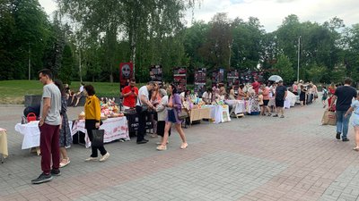 Танцювальний батл з брейк-дансу організували у Вінниці Танцювальний батл з брейк-дансу організували у Вінниці
