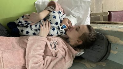 Монологи блокадного Чернігова. Анна Чугай прожила 21 день в підвалі з новонародженим малюком Монологи блокадного Чернігова. Анна Чугай прожила 21 день в підвалі з новонародженим малюком