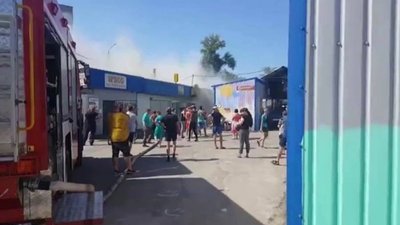 У Каневі горіло кафе на міськму ринку У Каневі горіло кафе на міськму ринку