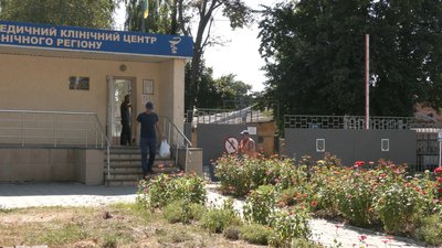 До Харкова евакуювали двох поранених в ООС військовослужбовиць з Сумщини: одна у тяжкому стані