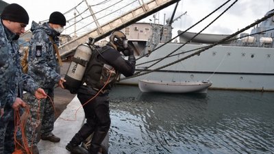В Одесі та в акваторії Чорного моря провели військові навчання В Одесі та в акваторії Чорного моря провели військові навчання