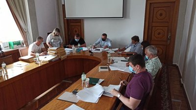 Хто возитиме пасажирів. У Миколаєві триває другий етап конкурсу з пасажирських перевезень Хто возитиме пасажирів. У Миколаєві триває другий етап конкурсу з пасажирських перевезень