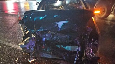 На об'їзній Житомира сталася ДТП – легковик в'їхав в автобус На об'їзній Житомира сталася ДТП – легковик в'їхав в автобус