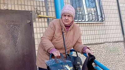 У Кривому Розі 12-річна дівчинка випала з вікна багатоповерхівки: дитина загинула У Кривому Розі 12-річна дівчинка випала з вікна багатоповерхівки: дитина загинула