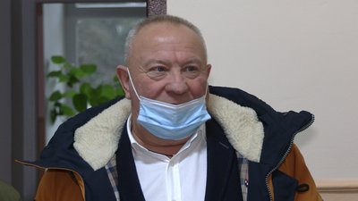 Волонтери й меценати передали у військовий госпіталь в Рівному УЗД-апарат і медзасоби Волонтери й меценати передали у військовий госпіталь в Рівному УЗД-апарат і медзасоби