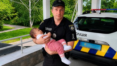 дитина покинута матір'ю у великоандрусівській громаді