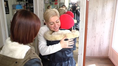 У Миколаєві мами, які виховують дітей з інвалідністю, зможуть безкоштовно відвідати салон краси У Миколаєві мами, які виховують дітей з інвалідністю, зможуть безкоштовно відвідати салон краси