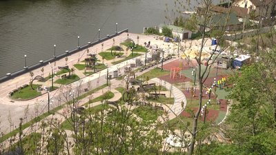 Житомирський парк перевірили на доступність для людей, які пересуваються на візках Житомирський парк перевірили на доступність для людей, які пересуваються на візках