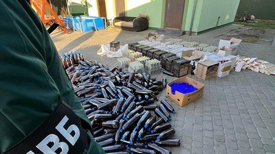 Тернопільські поліцейські вилучили з обігу підакцизної продукції на понад 250 000 гривень Тернопільські поліцейські вилучили з обігу підакцизної продукції на понад 250 000 гривень