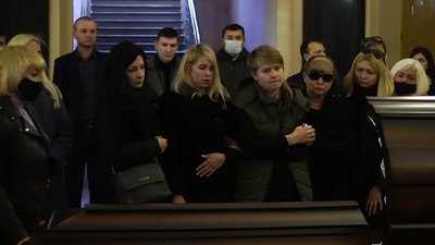 У Чернігові попрощалися з нардепом Антоном Поляковим У Чернігові попрощалися з нардепом Антоном Поляковим