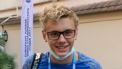 Плавець з Дніпра Олександр Желтяков встановив юніорський рекорд України на турнірі у Швеції