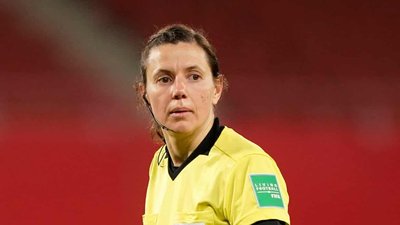 Як Катерина Монзуль уперше відпрацювала на матчі відбору на чемпіонат світу-2022