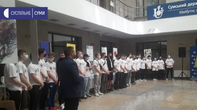 У Сумах школярі та студенти вихідними змагались на турнірі з кіберспорту У Сумах школярі та студенти вихідними змагались на турнірі з кіберспорту