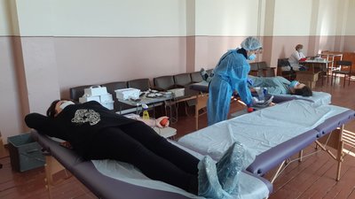 Виїздять по кілька разів на тиждень. Як на Вінниччині працює мобільна станція переливання крові Виїздять по кілька разів на тиждень. Як на Вінниччині працює мобільна станція переливання крові
