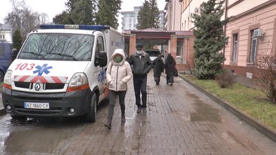 "Вірус став агресивнішим". Головний санлікар Прикарпаття про смертність від COVID-19 "Вірус став агресивнішим". Головний санлікар Прикарпаття про смертність від COVID-19
