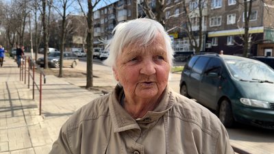 Удари по житлових будинках серед дня. Жителі Краматорська розказали про бомбову атаку по місту 3 березня Удари по житлових будинках серед дня. Жителі Краматорська розказали про бомбову атаку по місту 3 березня