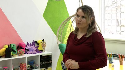 "Коло підтримки" у Сновську: одна з ініціаторок – психологиня Жанна Дмитренко "Коло підтримки" у Сновську: одна з ініціаторок – психологиня Жанна Дмитренко