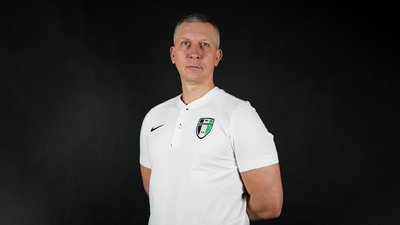 Футбольний клуб "Олександрія" вийшов із відпустки. Гравцям представили новий тренерський склад Футбольний клуб "Олександрія" вийшов із відпустки. Гравцям представили новий тренерський склад