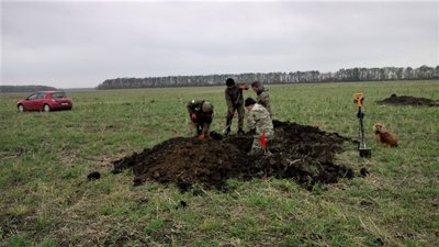 У Долинському районі знайшли уламки воєнного літака ІЛ-2 У Долинському районі знайшли уламки воєнного літака ІЛ-2