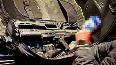 Щомісяця "заробляли" по п'ять мільйонів гривень. На Дніпропетровщині викрили шахраїв, які ошукували громадян ЄС Щомісяця "заробляли" по п'ять мільйонів гривень. На Дніпропетровщині викрили шахраїв, які ошукували громадян ЄС