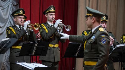 На Дніпропетровщині бійців-холодноярців привітали з поверненням додому На Дніпропетровщині бійців-холодноярців привітали з поверненням додому