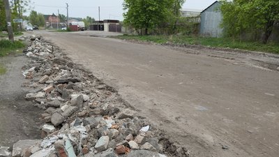 Аварійна дорога на вулиці Сосюри у Полтаві: чи робитимуть капітальний ремонт 2024-го Аварійна дорога на вулиці Сосюри у Полтаві: чи робитимуть капітальний ремонт 2024-го