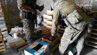 Алкоголь, цигарки та споживчі товари: на Луганщині блокували схему незаконних переміщень через лінію розмежування