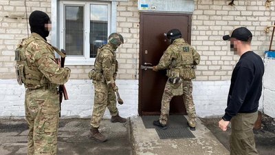 Перевізників з Луганщини викрили на незаконних перевезеннях до РФ