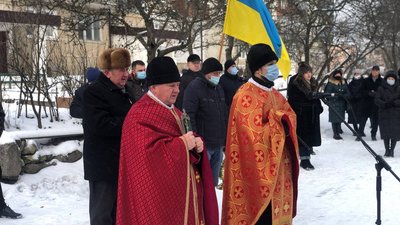 На Тернопільщині вшанували пам'ять про кіборга, який останнім залишив аеропорт На Тернопільщині вшанували пам'ять про кіборга, який останнім залишив аеропорт