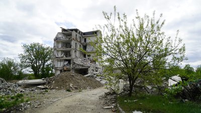 будинок ізюм першотравнева будинок ізюм першотравнева