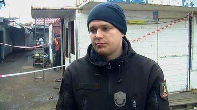 З Центрального ринку Луцька вивезли 25 контейнерів З Центрального ринку Луцька вивезли 25 контейнерів
