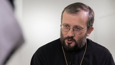 Кирило Говорун: про обшуки в УПЦ та проросійську пісню у стінах Лаври — відео Суспільне
