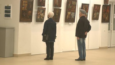 Переглянути виставку «Віконниці Роду» можна до 25 червня. Фото: Суспільне. Поділля.