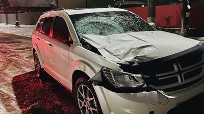 У Калуші автомобіль наїхав на двох пішоходів, один — загинув, іншого — госпіталізували У Калуші автомобіль наїхав на двох пішоходів, один — загинув, іншого — госпіталізували