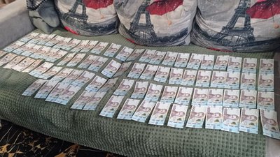 Незаконно вирубували ліс: на Вінниччині затримали злочинну групу Незаконно вирубували ліс: на Вінниччині затримали злочинну групу