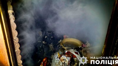 У Гадячі загорівся будинок