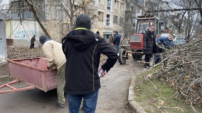 Херсон обстріли наслідки Херсон обстріли наслідки