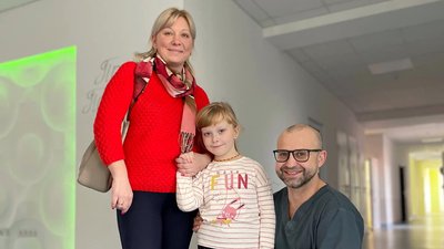 Був гнійник у легені: у Львові прооперували 5-річну дівчинку