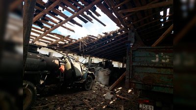 Зруйноване зерносховище та пошкоджена сільгосптехніка: як виглядає агропідприємство на Чернігівщині після обстрілу Зруйноване зерносховище та пошкоджена сільгосптехніка: як виглядає агропідприємство на Чернігівщині після обстрілу