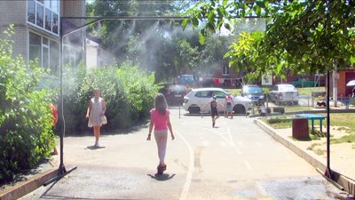 Порятунок від спеки. У Вінниці встановили туманоутворювач